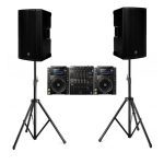 Pack 3 – 2 Pioneer Cdj 2000 nxs 2 + 1 Pioneer Djm 900 nxs 2 + 2 Altavoces 12” (Mackie, Yamaha o RCF)